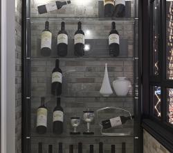 Коллекция алкоголя на балконе